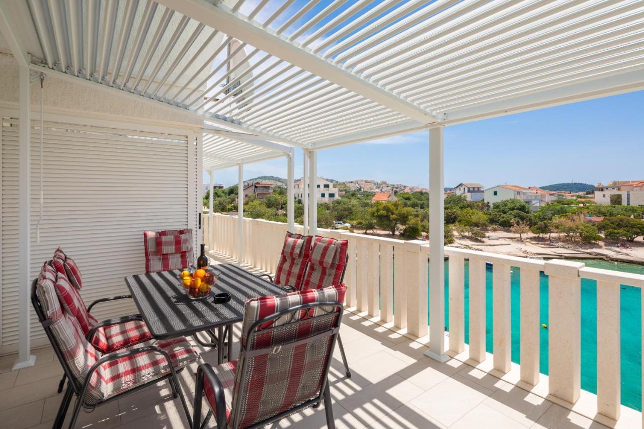 Vila Blanka Apartments Rogoznica  Dış mekan fotoğraf
