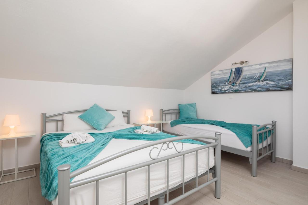 Vila Blanka Apartments Rogoznica  Dış mekan fotoğraf