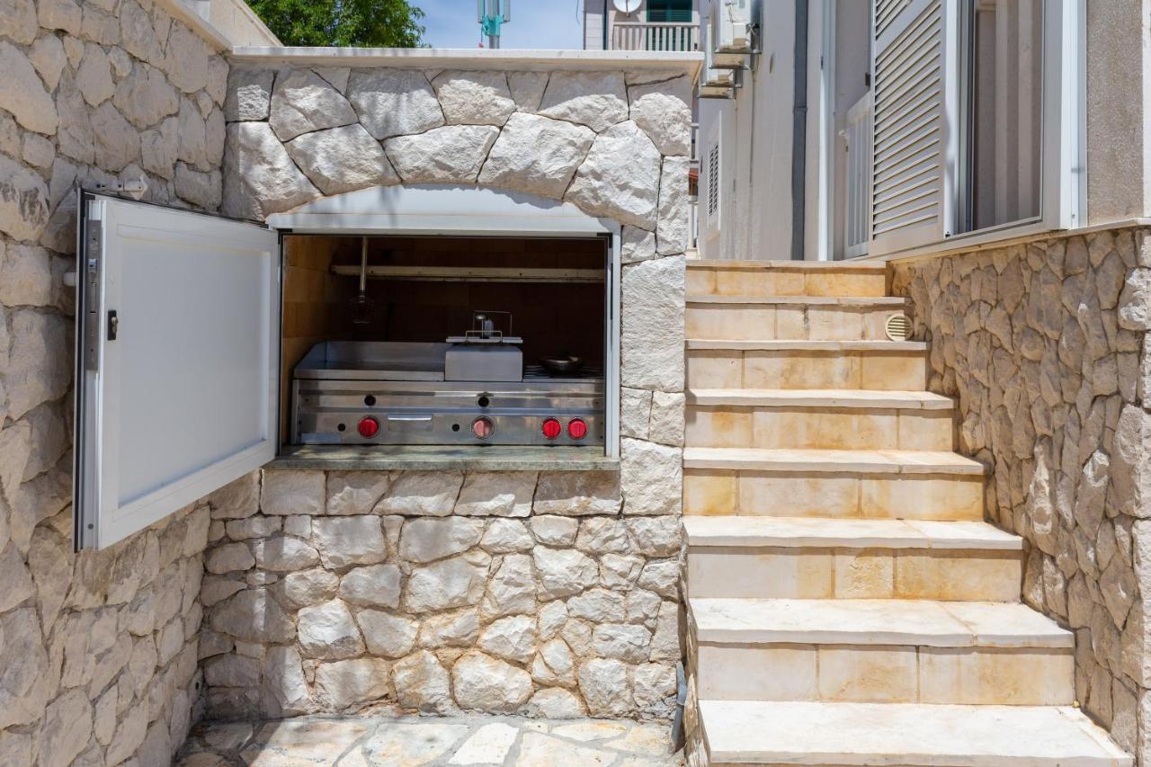 Vila Blanka Apartments Rogoznica  Dış mekan fotoğraf