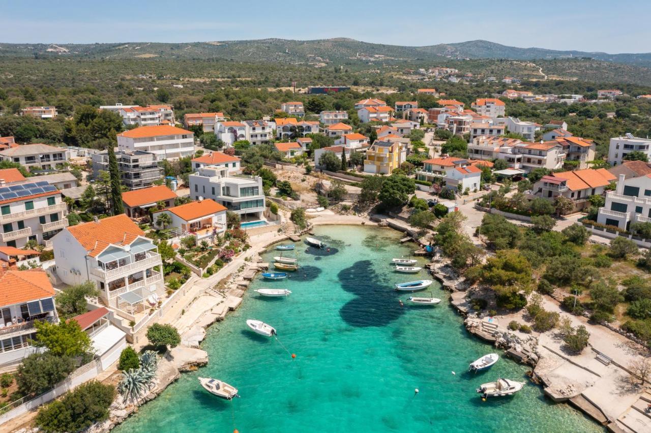 Vila Blanka Apartments Rogoznica  Dış mekan fotoğraf