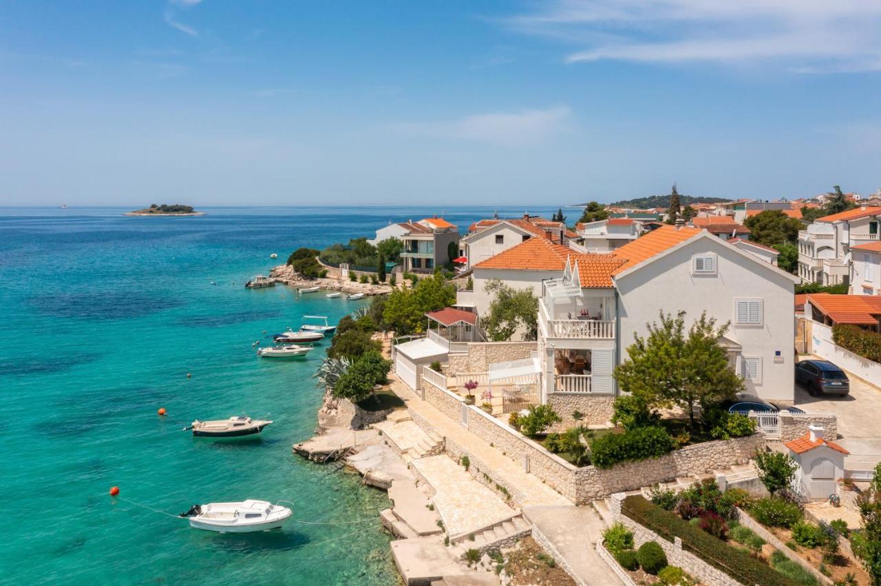 Vila Blanka Apartments Rogoznica  Dış mekan fotoğraf