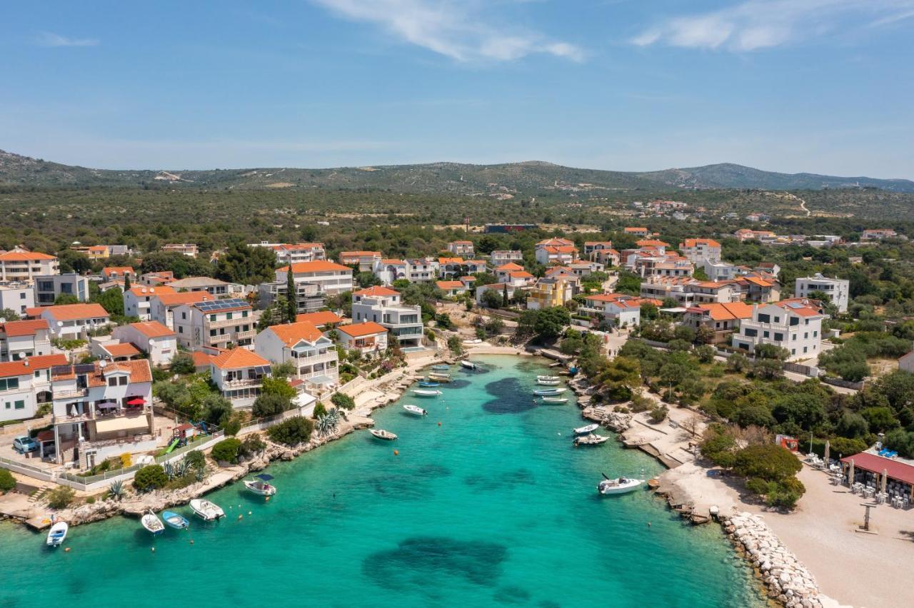 Vila Blanka Apartments Rogoznica  Dış mekan fotoğraf